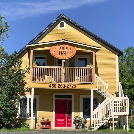 Auberge La Table D'Hote West Brome 外观 照片